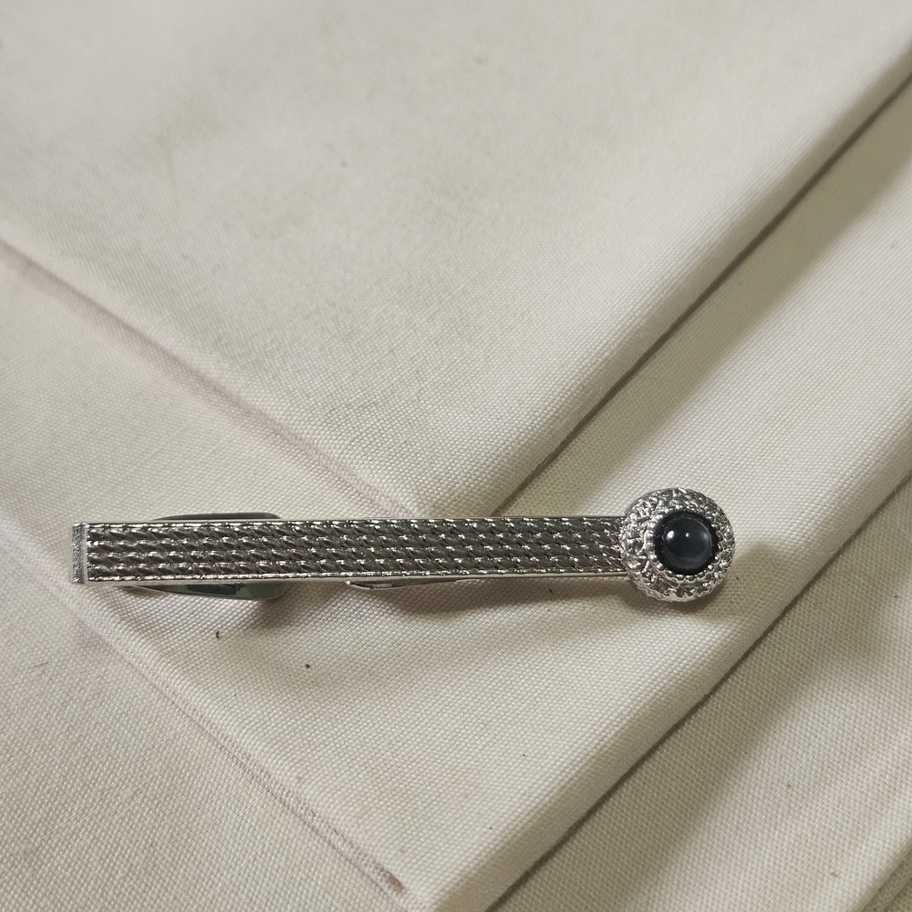 SWANK Silver Tie Clip with Black Accent